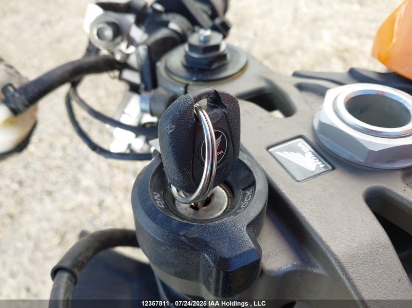 2011 Honda Cbr1000 Rr VIN: JH2SC59M3BK300018 Lot: 12357811