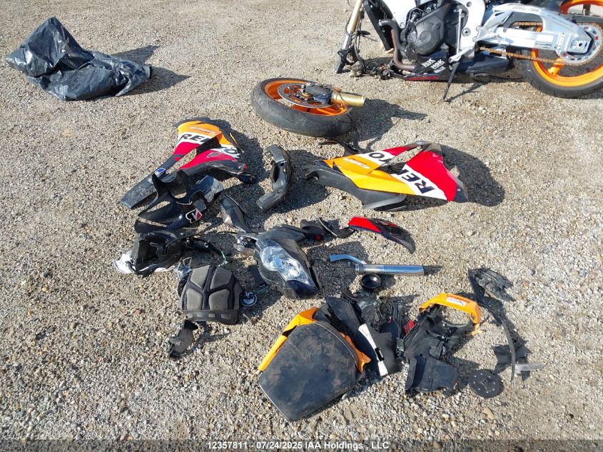 2011 Honda Cbr1000 Rr VIN: JH2SC59M3BK300018 Lot: 12357811