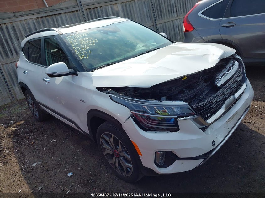 2023 Kia Seltos VIN: KNDETCA27P7434285 Lot: 12358437