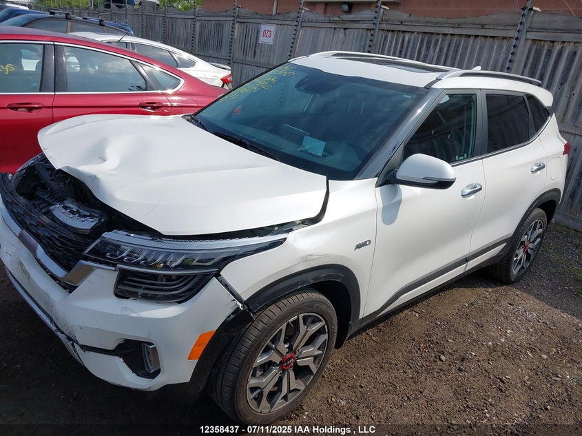 2023 Kia Seltos VIN: KNDETCA27P7434285 Lot: 12358437