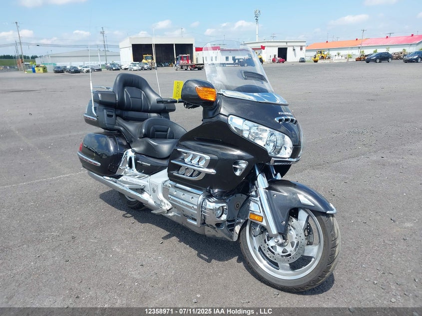 1HFSC4759AA900308 2010 Honda Gl1800 Al auction photo 1