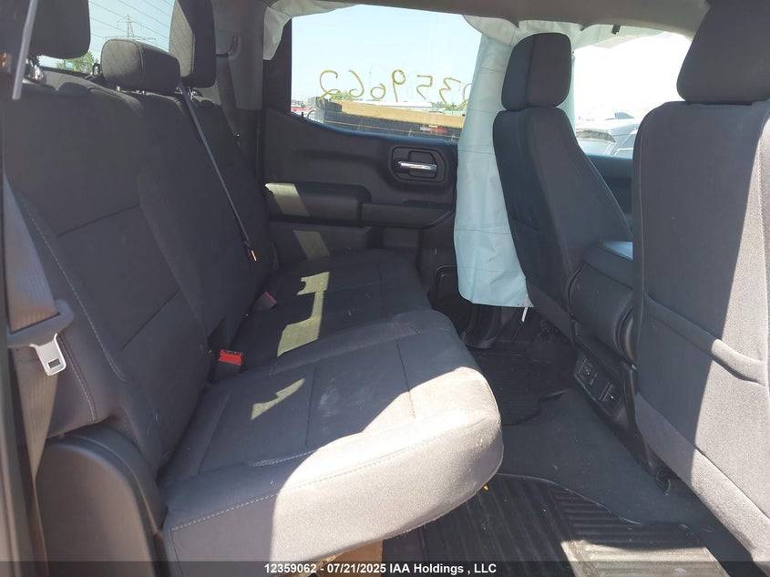 1GTUUAED4SZ175602 2025 GMC SIERRA photo no. 8