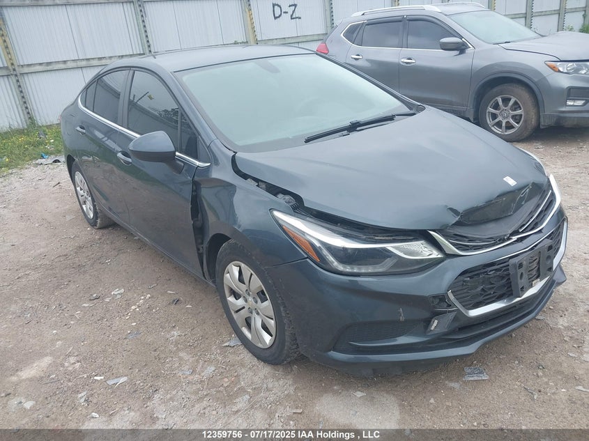 1G1BE5SM1J7105591 2018 Chevrolet Cruze Lt Auto auction photo 1