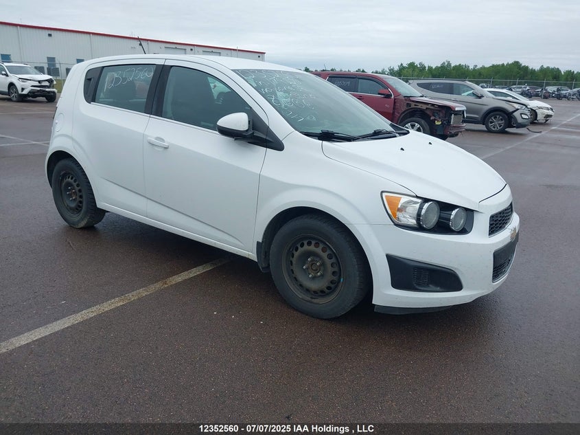 1G1JC6SH3F4179520 2015 Chevrolet Sonic Lt Auto/Lt Manual auction photo 1