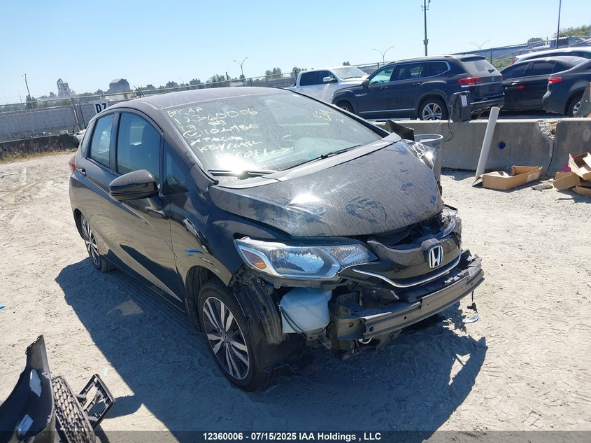 3HGGK5H64HM102782 2017 Honda Fit Se auction photo 1