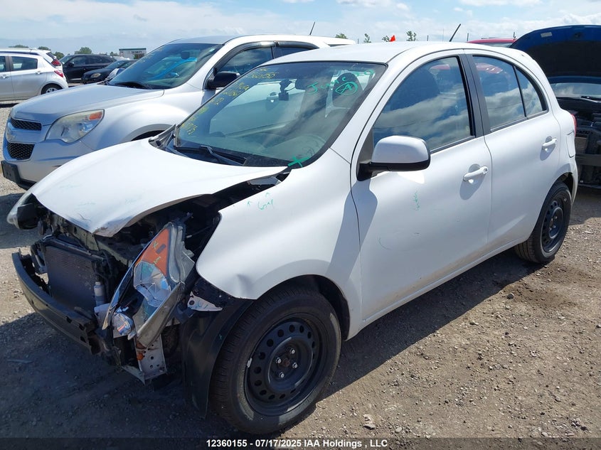 2015 Nissan Micra S/Sr/Sv VIN: 3N1CK3CP9FL211861 Lot: 12360155