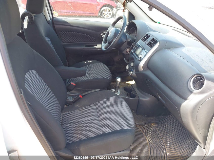 2015 Nissan Micra S/Sr/Sv VIN: 3N1CK3CP9FL211861 Lot: 12360155