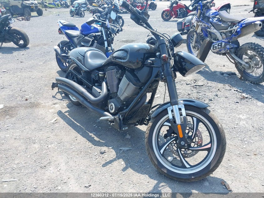 5VPHA36N9D3016644 2013 Victory Motorcycles Hammer 8-Ball auction photo 1