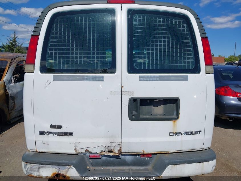 2000 Chevrolet Express Standard VIN: 1GCHG35F0Y1173679 Lot: 12360795