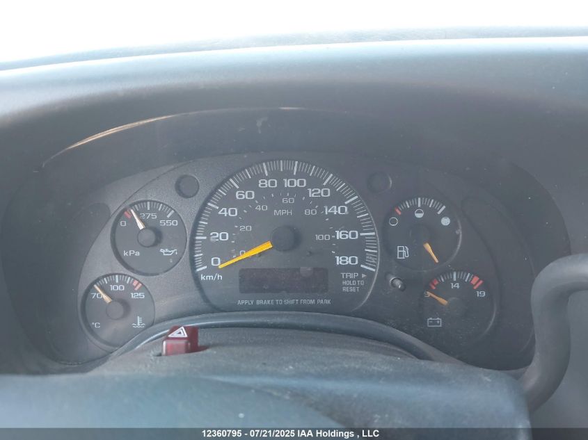 2000 Chevrolet Express Standard VIN: 1GCHG35F0Y1173679 Lot: 12360795