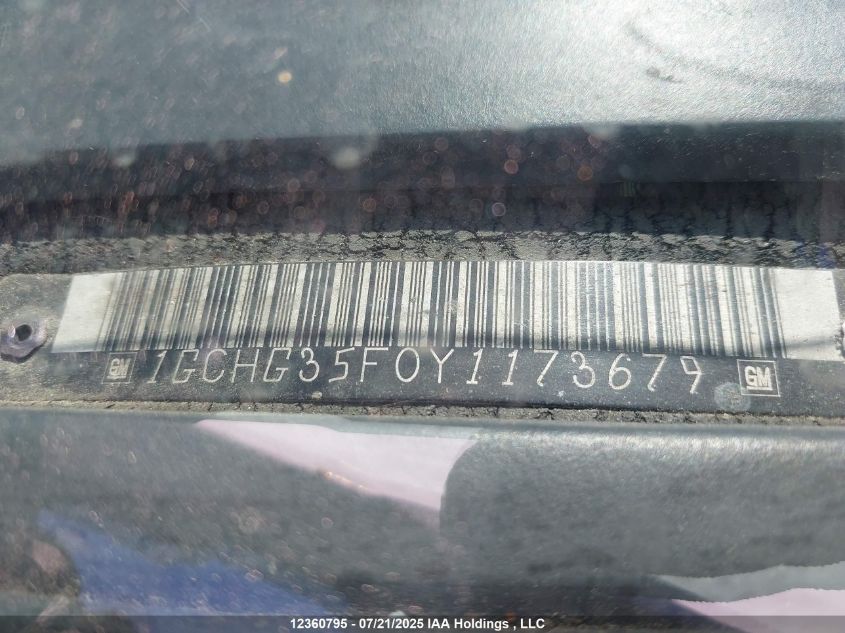 2000 Chevrolet Express Standard VIN: 1GCHG35F0Y1173679 Lot: 12360795