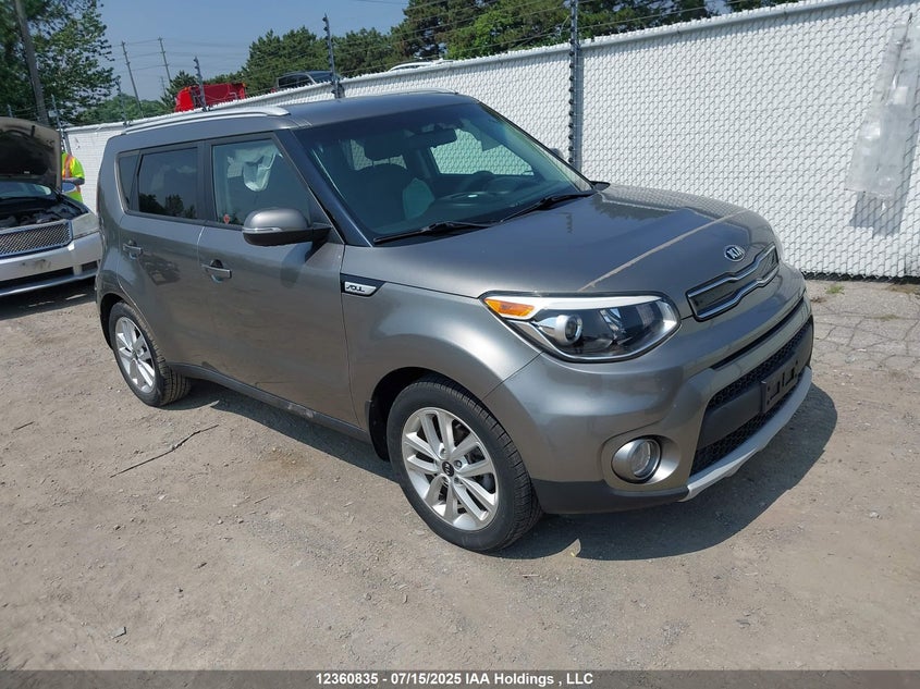 2019 Kia Soul + VIN: KNDJP3A55K7697607 Lot: 12360835