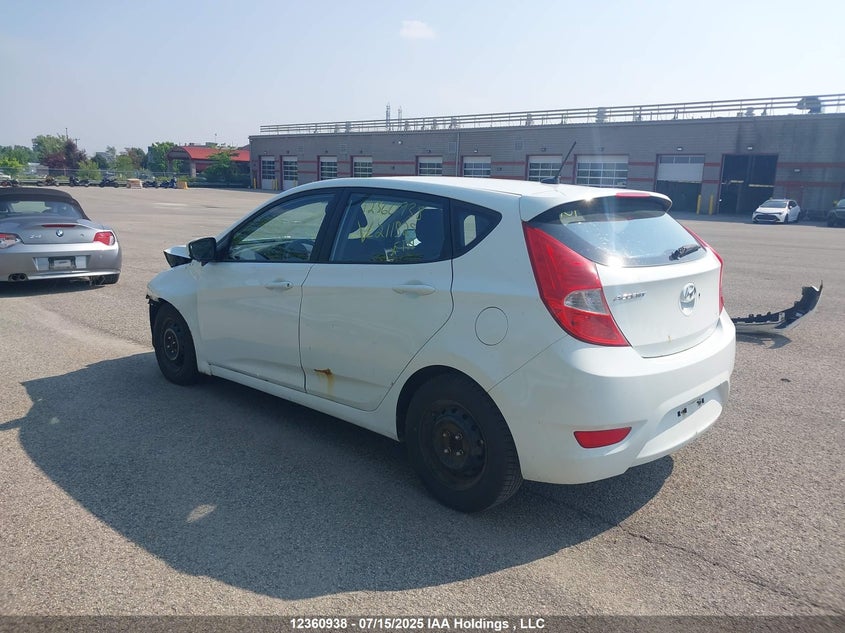 2015 Hyundai Accent Gs VIN: KMHCT5AE3FU211525 Lot: 12360938