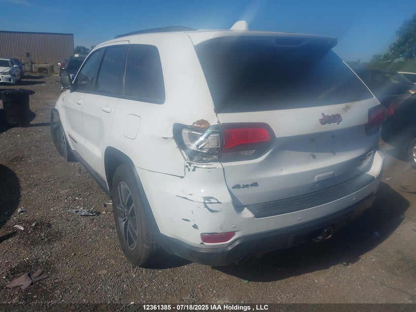 1C4RJFLG4KC665159 2019 JEEP GRAND CHEROKEE photo no. 3