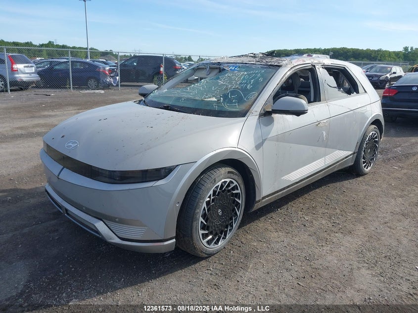 2024 Hyundai Ioniq 5 Preferred Long Range With Ultimate Package, Water, IAAI, VIN KM8KRDDFXRU291046 — photo 2