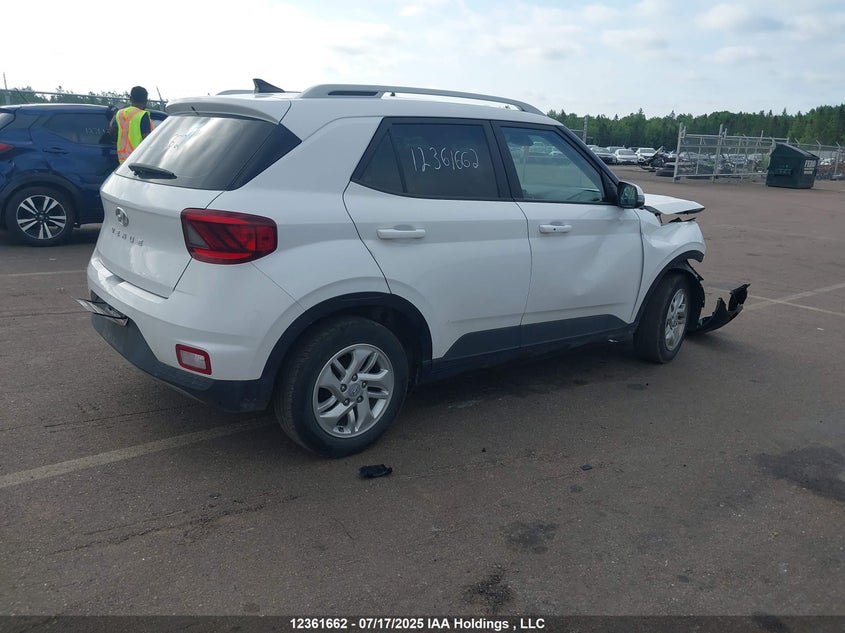 2022 Hyundai Venue Preferred VIN: KMHRC8A39NU182217 Lot: 12361662