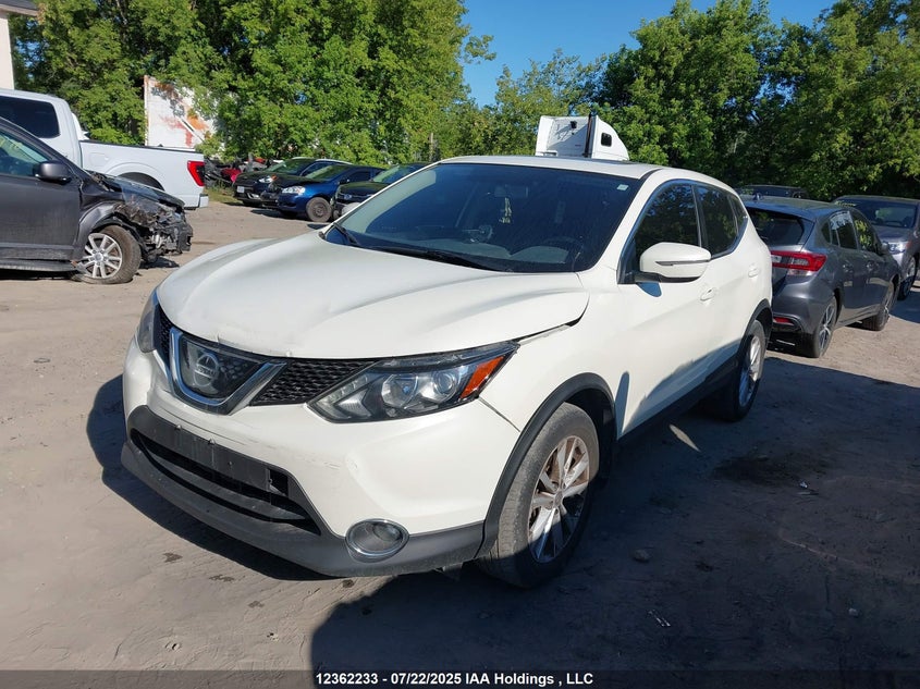 2018 Nissan Qashqai S/Sl/Sv VIN: JN1BJ1CR1JW288053 Lot: 12362233