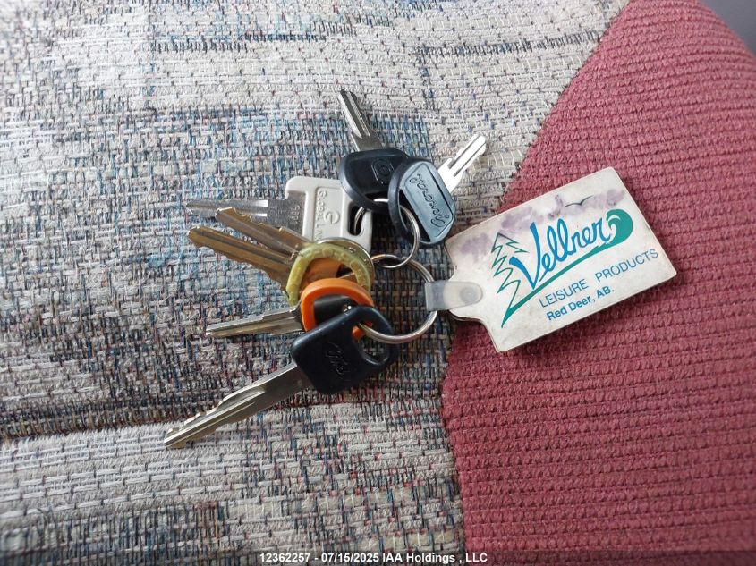 1999 Ford Econoline E350 Super Duty Ctwy V Rv VIN: 1FDWE30S2XHB18797 Lot: 12362257