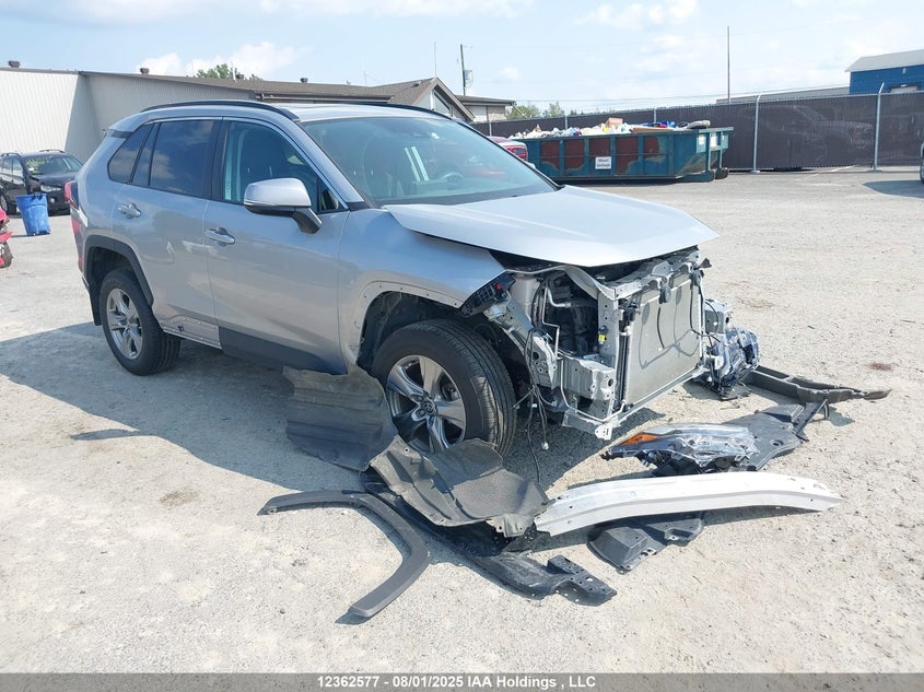 2T3R1RFVXRC405823 2024 Toyota Rav4 Xle auction photo 1