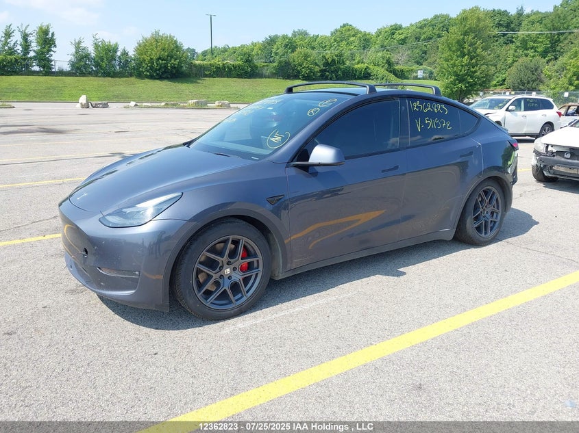 7SAYGDEF8NF511972 2022 TESLA MODEL Y photo no. 2