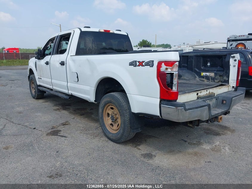 1FT7W2BT0NEC79816 2022 FORD F250 photo no. 3