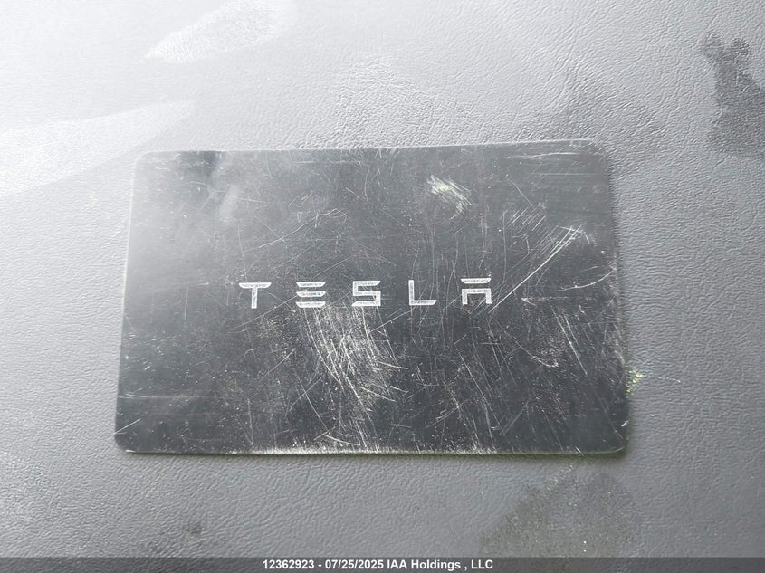 7SAYGDED2SF264619 2025 TESLA MODEL Y photo no. 11