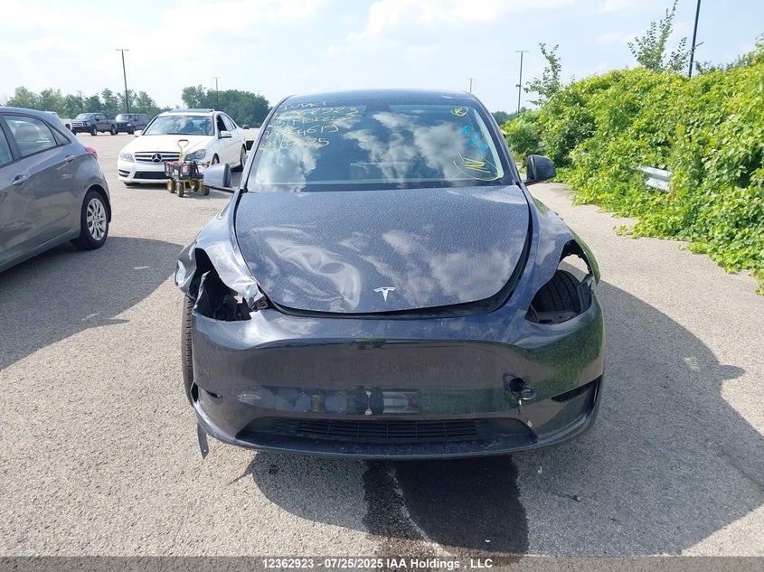 7SAYGDED2SF264619 2025 TESLA MODEL Y photo no. 13