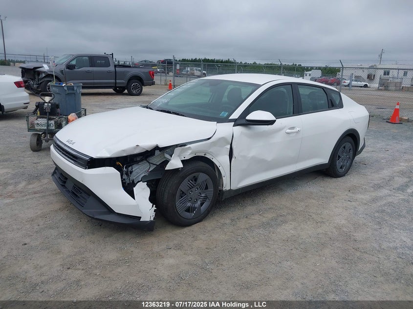 2025 Kia K4 Lx/Lxs VIN: 3KPFT4DE8SE094167 Lot: 12363219