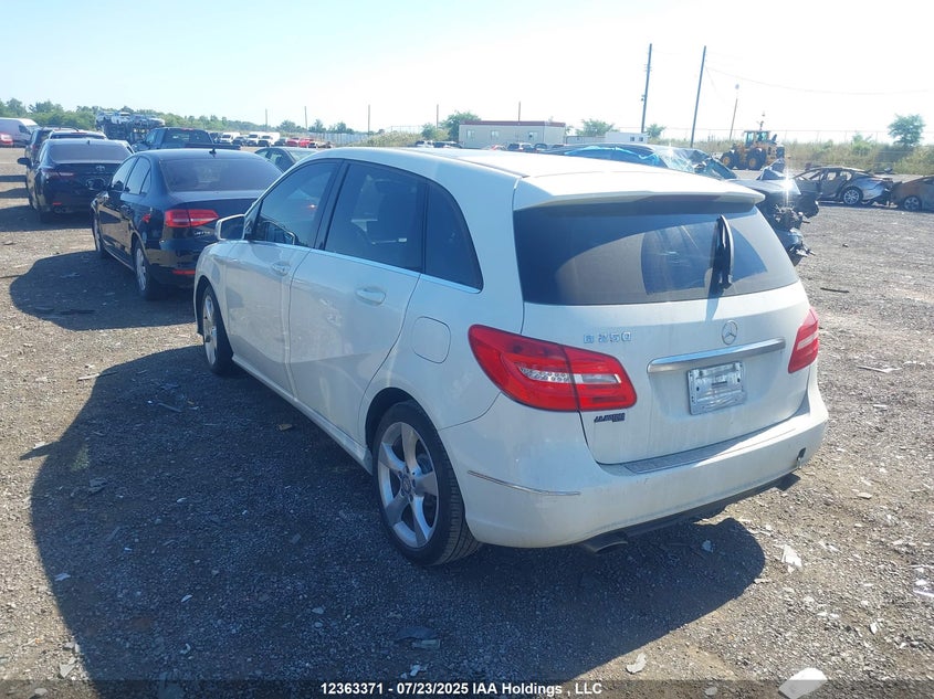 2013 Mercedes-Benz B 250 Sports Tourer VIN: WDDMH4EB6DJ132665 Lot: 12363371