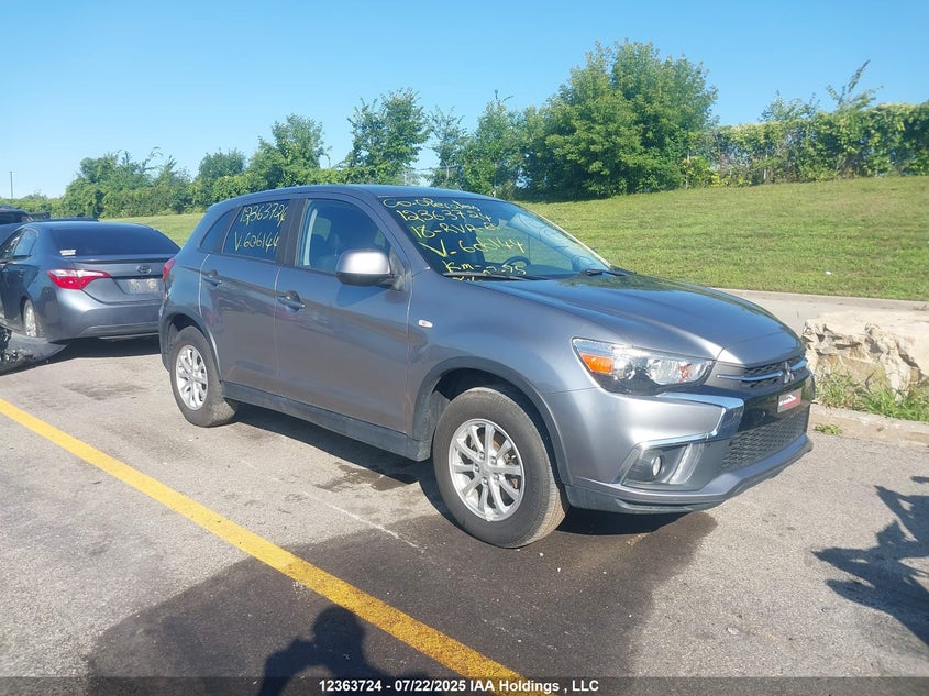 JA4AH3AU7JZ606144 2018 Mitsubishi Rvr Es/Se auction photo 1