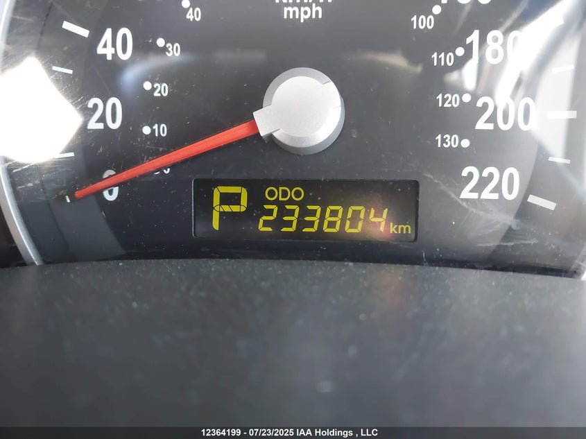 2011 Kia Sedona Lx/Lx Convenience VIN: KNDMG4C72B6425667 Lot: 12364199