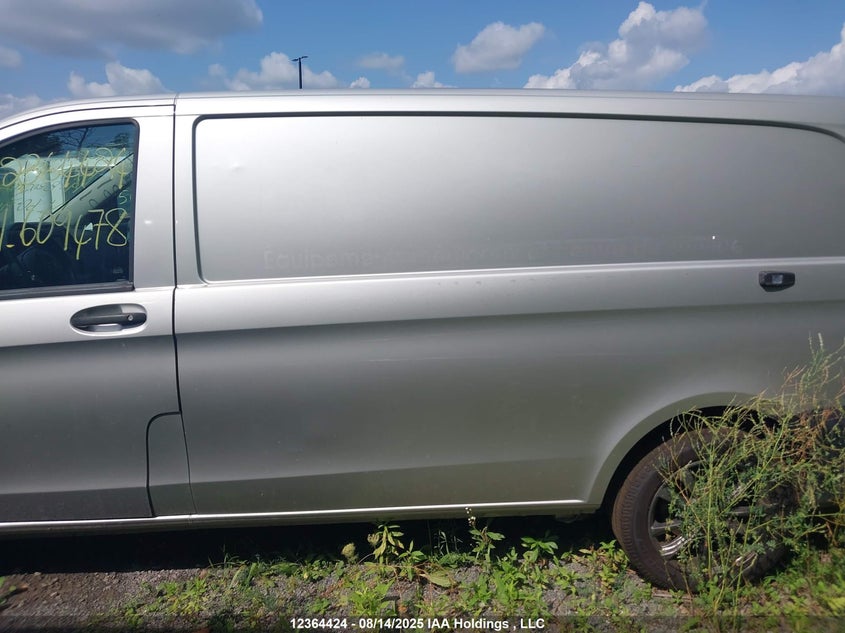 WD3BG3EA2K3609478 2019 MERCEDES-BENZ METRIS photo no. 3