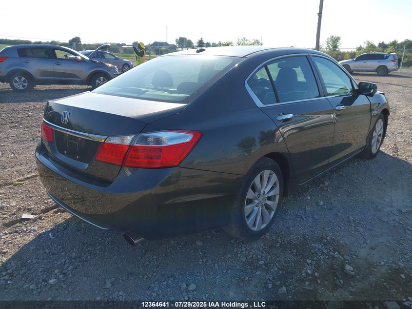 1HGCR2F8XDA808577 2013 HONDA ACCORD photo no. 4