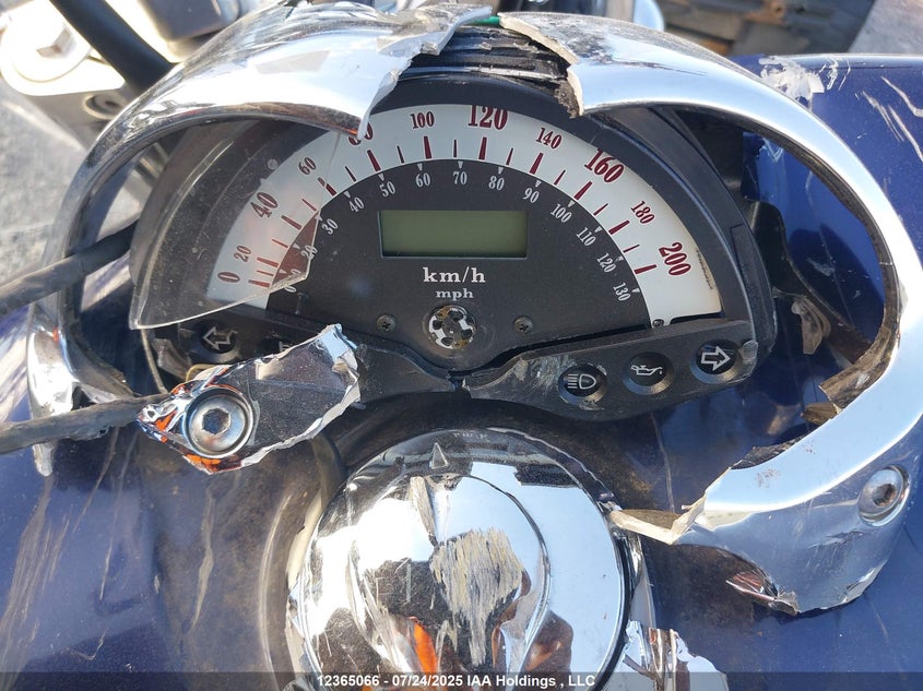 1HFSC52244A100197 2004 HONDA VTX photo no. 7
