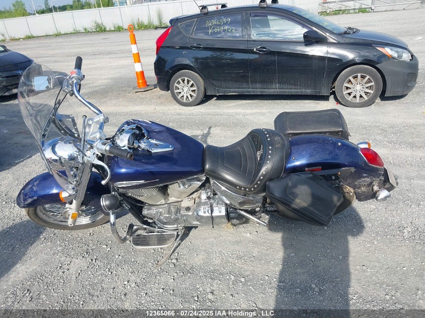 1HFSC52244A100197 2004 HONDA VTX photo no. 9
