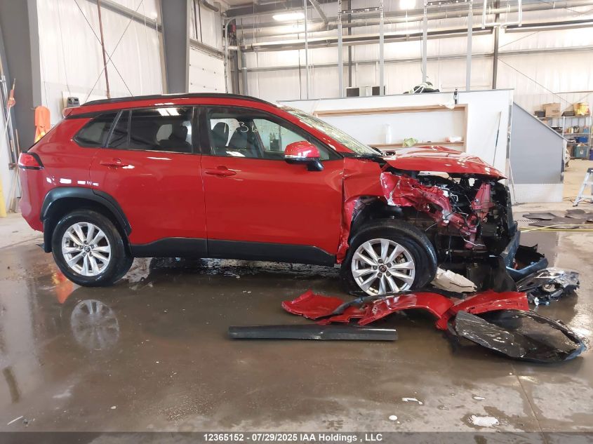 2022 Toyota Corolla Cross Le VIN: 7MUBAABG5NV032300 Lot: 12365152