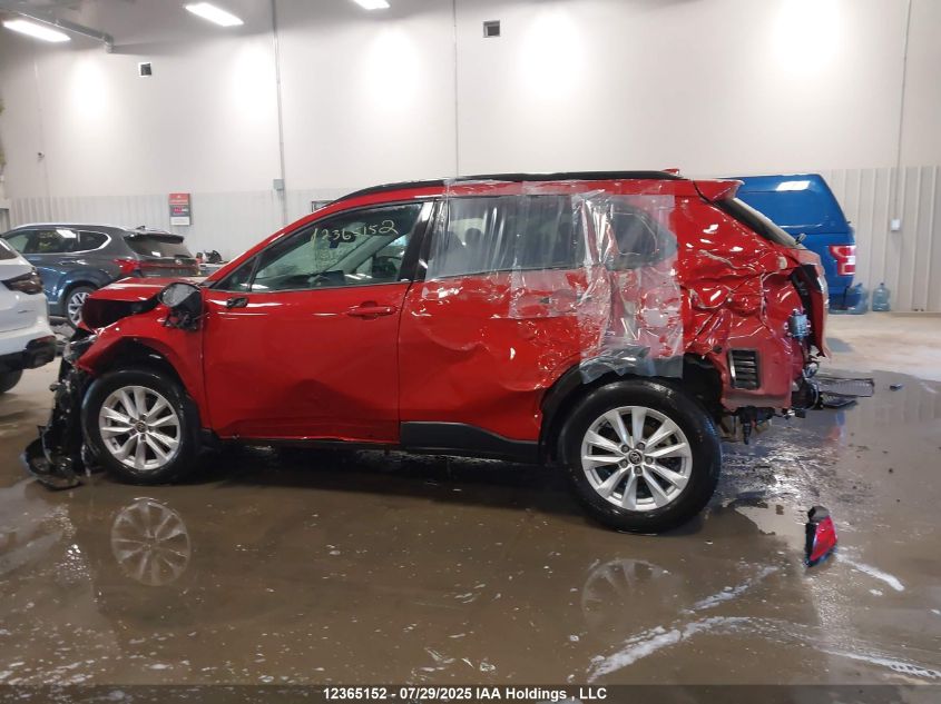 2022 Toyota Corolla Cross Le VIN: 7MUBAABG5NV032300 Lot: 12365152