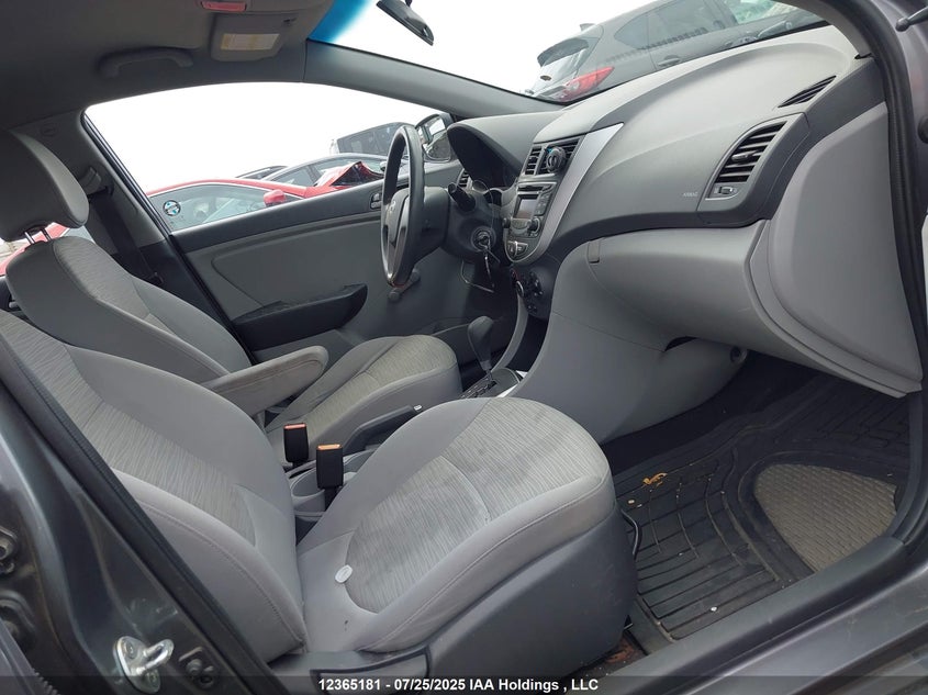 2015 Hyundai Accent Le VIN: KMHCT4AE3FU827848 Lot: 12365181