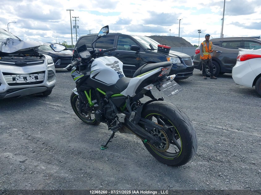 ML5EREK19LDA16447 2020 KAWASAKI ER photo no. 3
