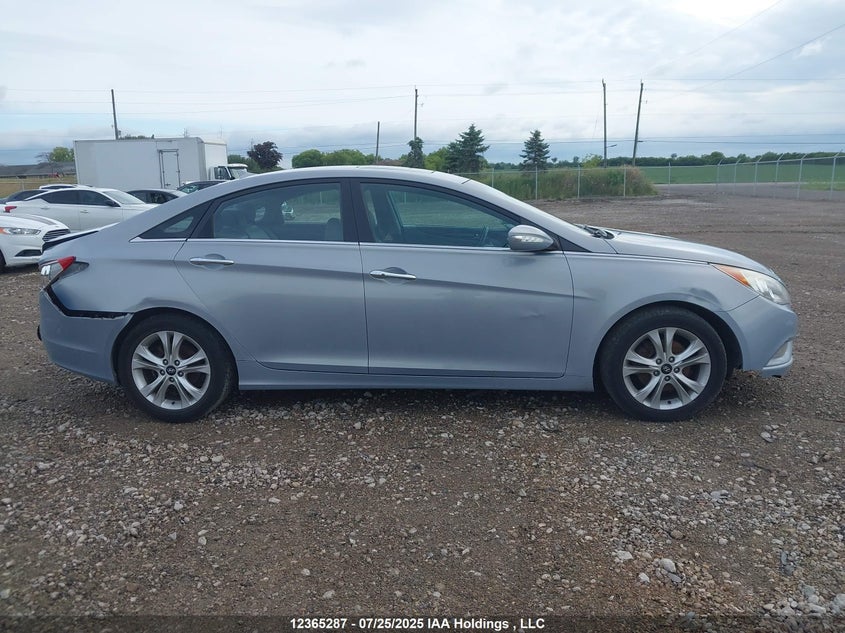2011 Hyundai Sonata Limited VIN: 5NPEC4AC1BH165879 Lot: 12365287