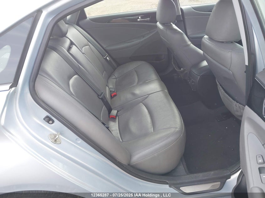 2011 Hyundai Sonata Limited VIN: 5NPEC4AC1BH165879 Lot: 12365287