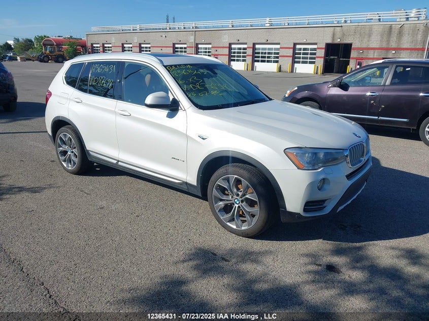5UXWX9C51G0D87638 2016 BMW X3 xDrive28I auction photo 1