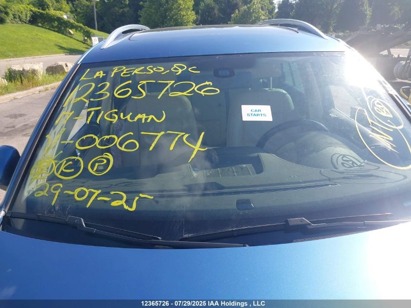 2017 Volkswagen Tiguan Comfortline VIN: WVGMV7AX4HK006774 Lot: 12365726