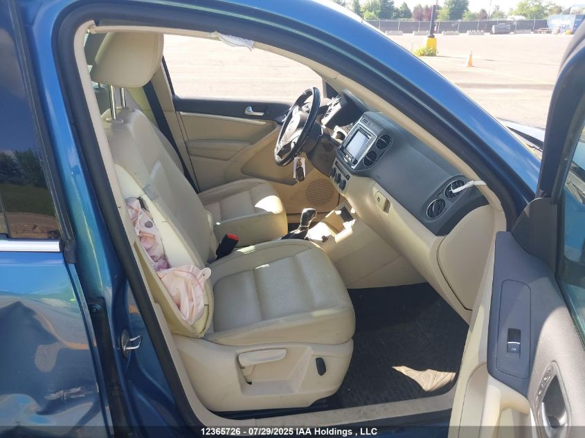 2017 Volkswagen Tiguan Comfortline VIN: WVGMV7AX4HK006774 Lot: 12365726