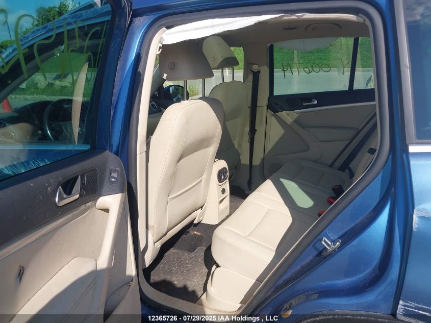 2017 Volkswagen Tiguan Comfortline VIN: WVGMV7AX4HK006774 Lot: 12365726