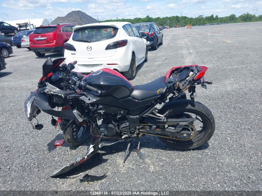 2017 Kawasaki Ex300 A VIN: JKAEX8A12HDA33445 Lot: 12366138