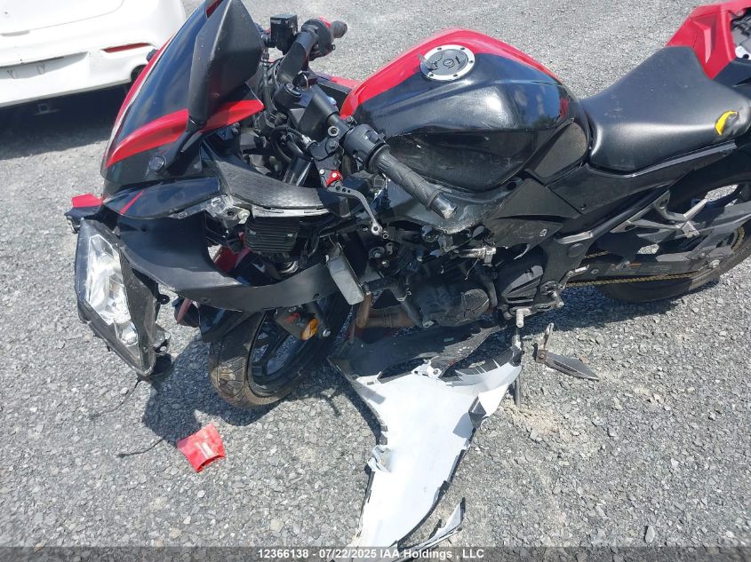 2017 Kawasaki Ex300 A VIN: JKAEX8A12HDA33445 Lot: 12366138