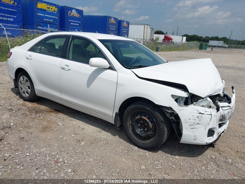 4T1BF3EK0BU769494 2011 Toyota Camry Le auction photo 1