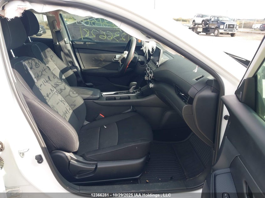 3N1AB8CV3RY224311 2024 NISSAN SENTRA photo no. 5