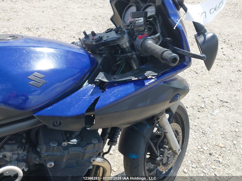 2005 Suzuki Gsf650 S VIN: JS1GP73A352100171 Lot: 12366283